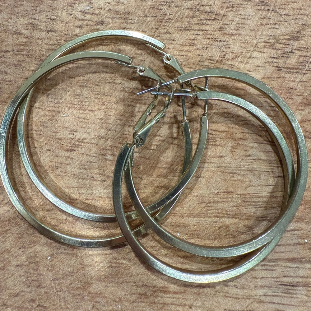 Elegant Gold Hoop Earring set